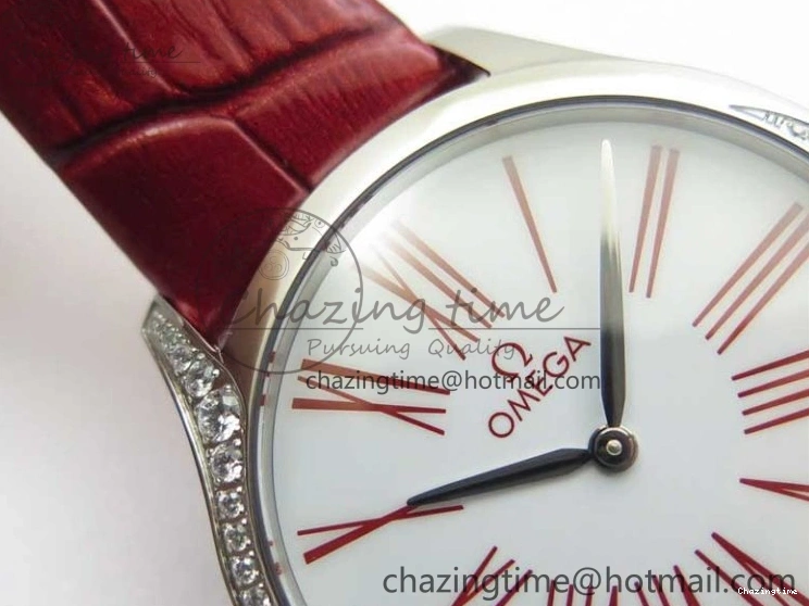 0402 Ladies’ De Ville Trésor Diamond SS 3AF 1:1 Best Edition White Dial On Red Leather Strap Swiss Quartz Snug 7885